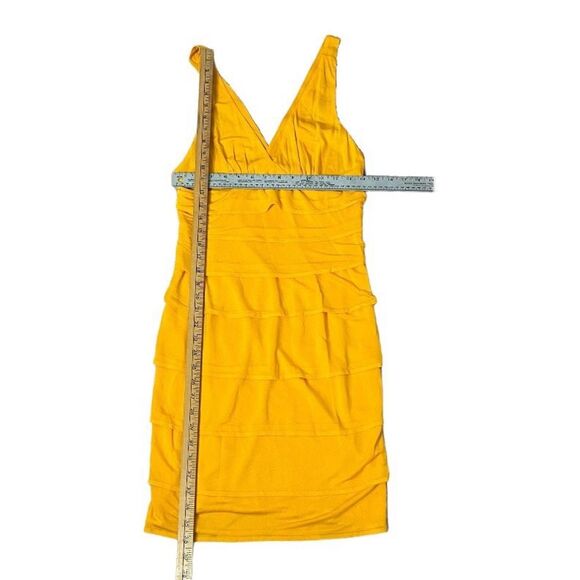 YIGAL AZROUEL Cocktail Dress Tiered Deep V Neckline Straps Size 2 - Picture 6 of 10